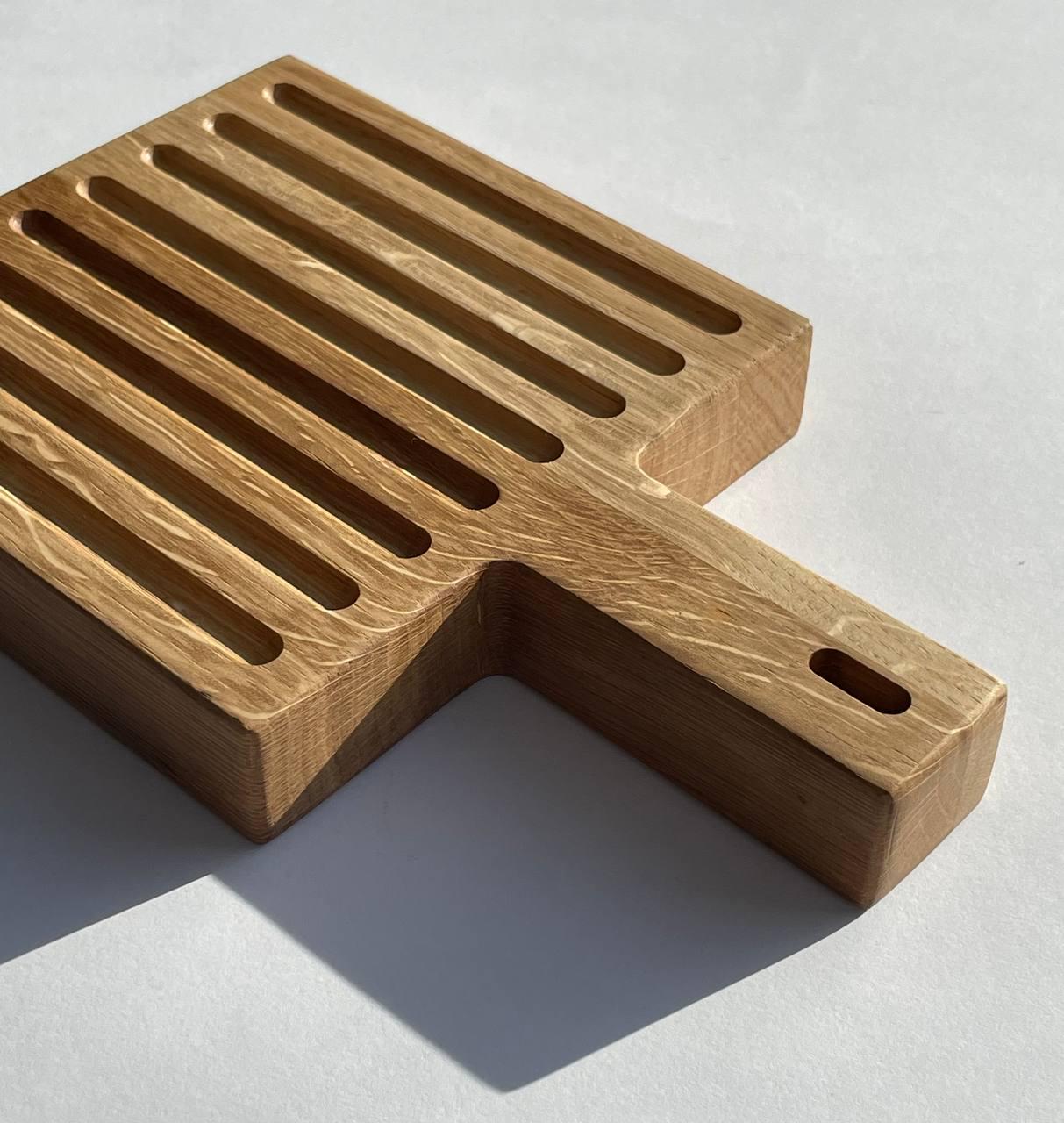 Доска деревяная с ручкой для подачи блюд 13х20 см (9230004) - фото 7 Доска деревяная с ручкой для подачи блюд 13х20 см (9230004) - фото 7