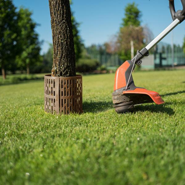 Бордюр TreeSave для захисту стволів дерев 20х33 см Коричневий - фото 4 Бордюр TreeSave для захисту стволів дерев 20х33 см Коричневий - фото 4