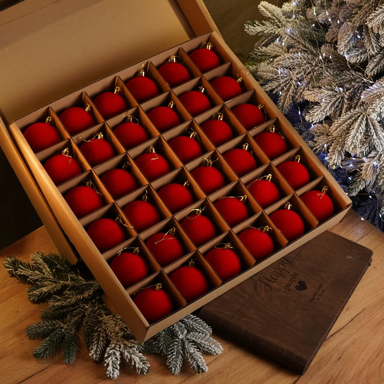 Набір куль новорічних Оксамит D-8 см 18 шт. Червоний (Куля черв.) - фото 2 Набір куль новорічних Оксамит D-8 см 18 шт. Червоний (Куля черв.) - фото 2