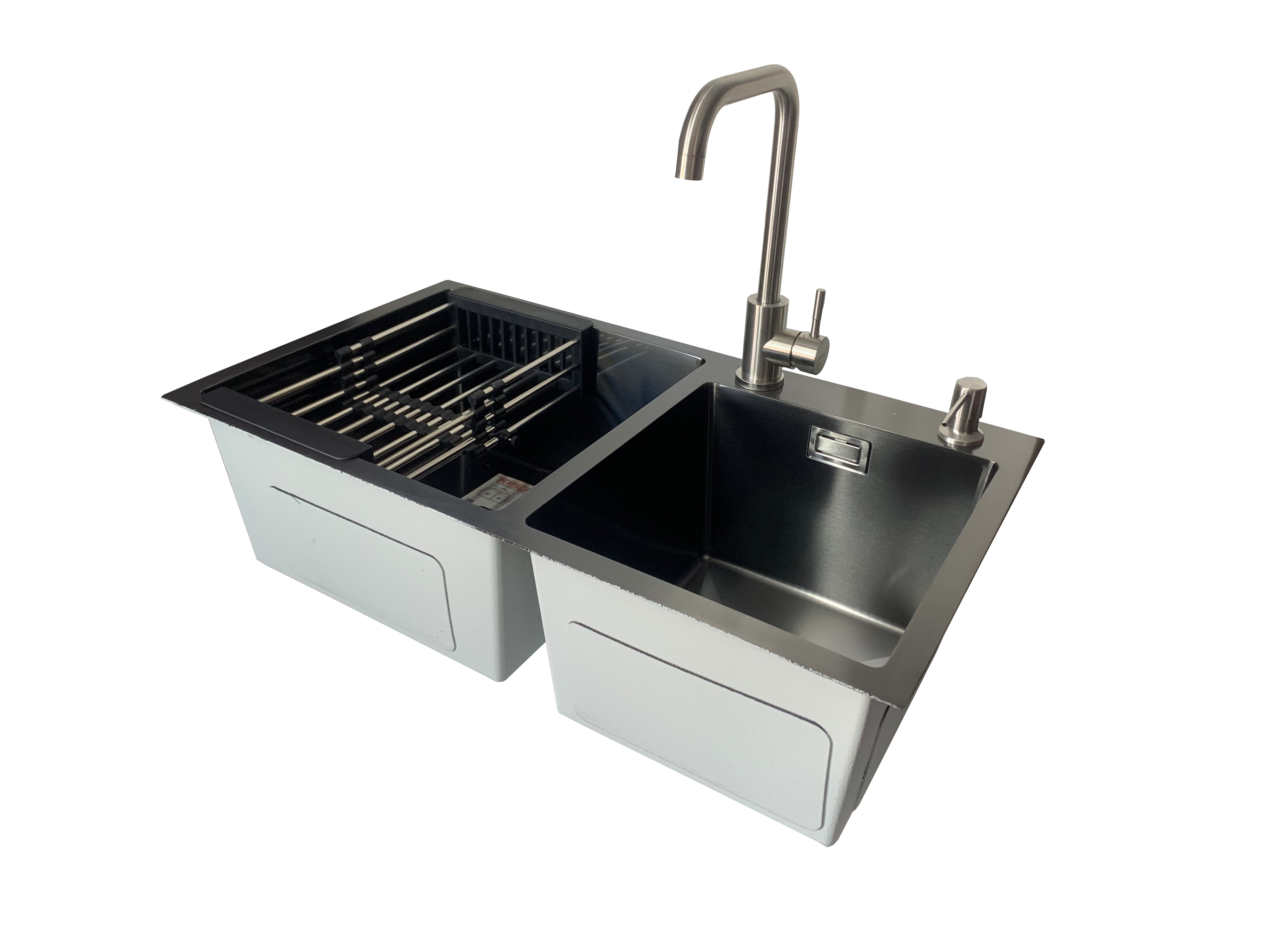 Мойка кухонная Platinum Handmade 78x43 см PVD/две чаши/смеситель/дозатор/корзинка Черный (292d5ff8)