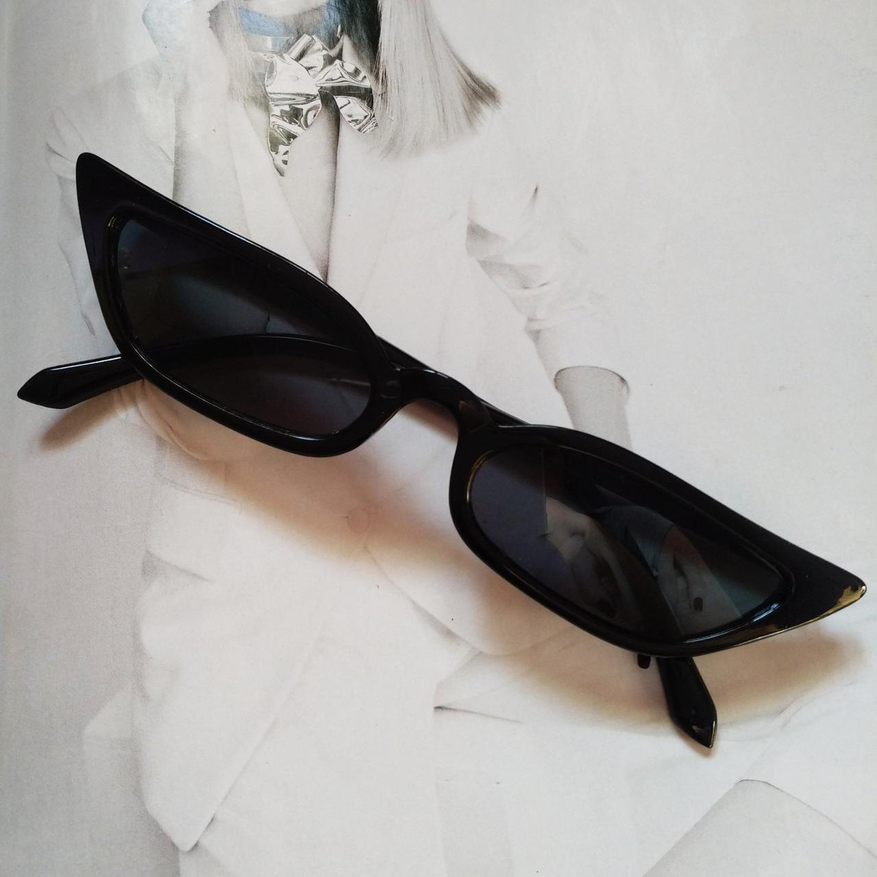 Очки винтажные с острыми углами Черный