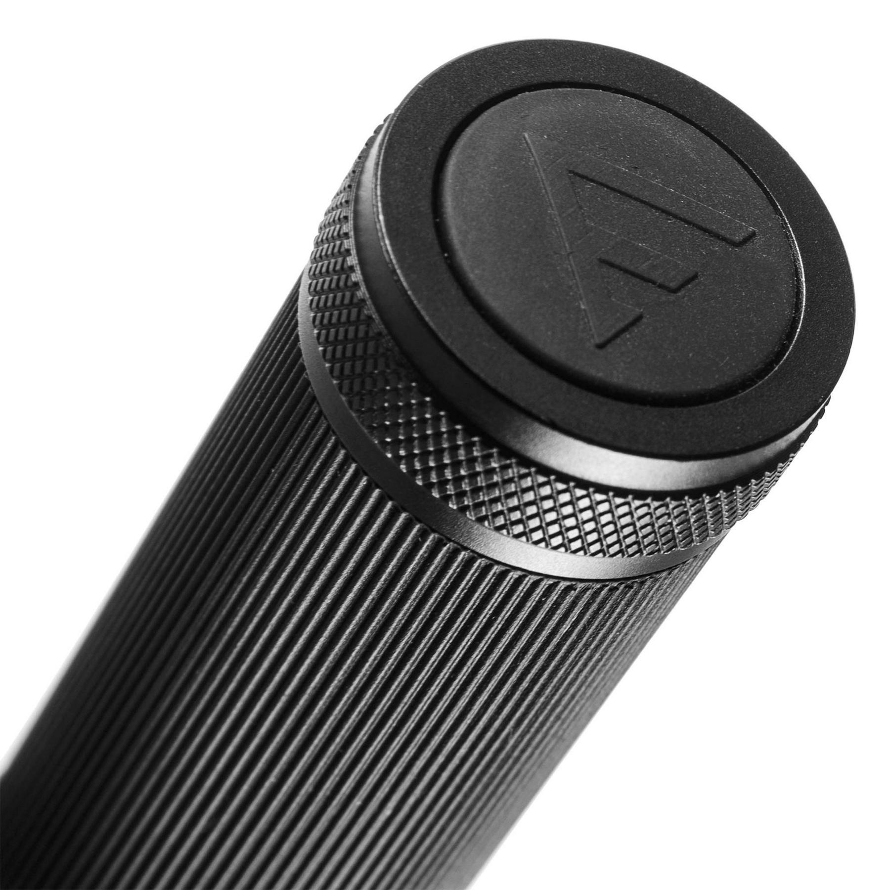 Фонарь Mactronic Patrol LTD 1000 Lm Rechargeable (THH0055) - фото 6 Фонарь Mactronic Patrol LTD 1000 Lm Rechargeable (THH0055) - фото 6