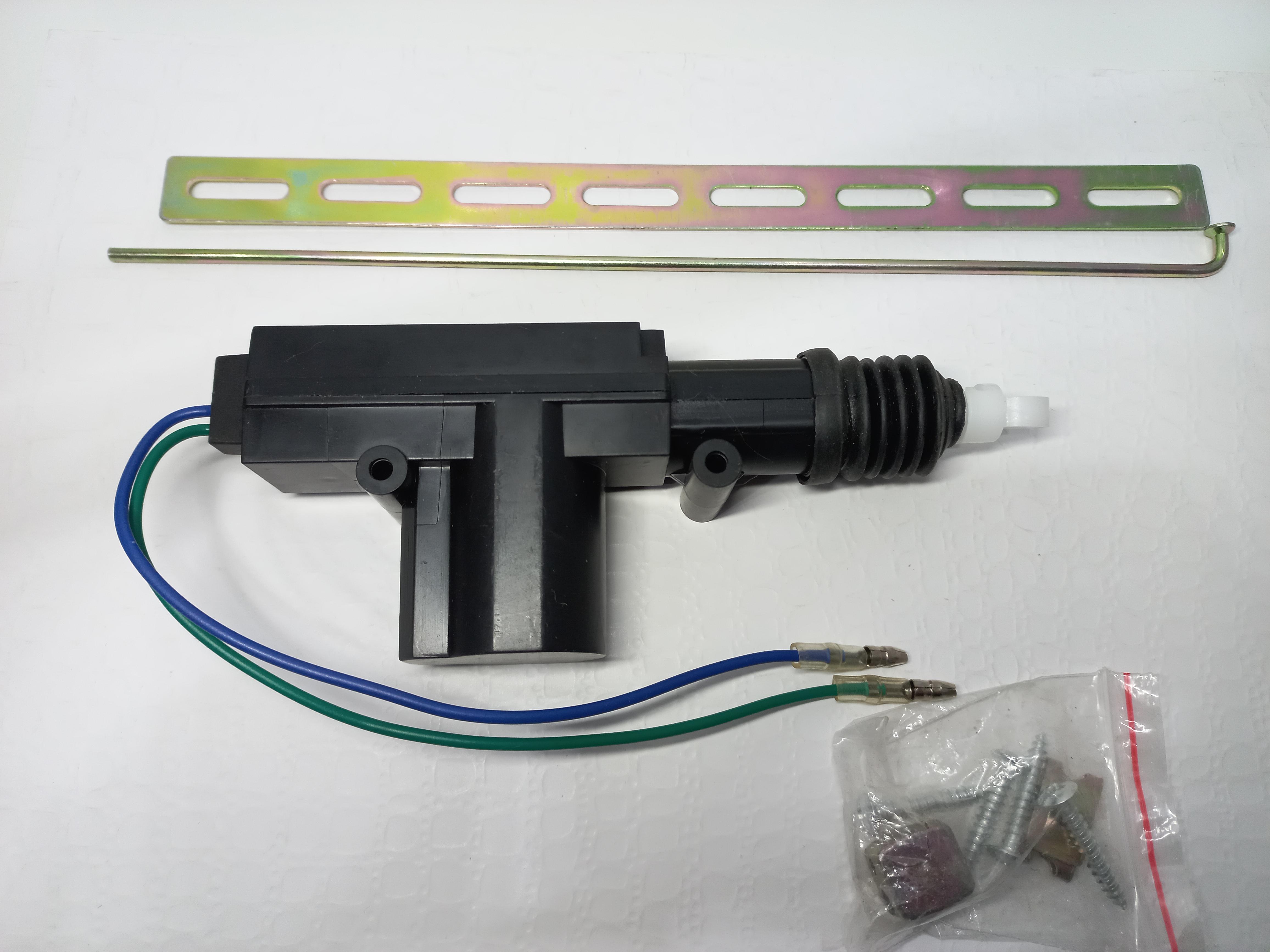 Привод центрального замка Fantom ACF-2 двухпроводный актуатор с силой тяги 6 кг (40112)