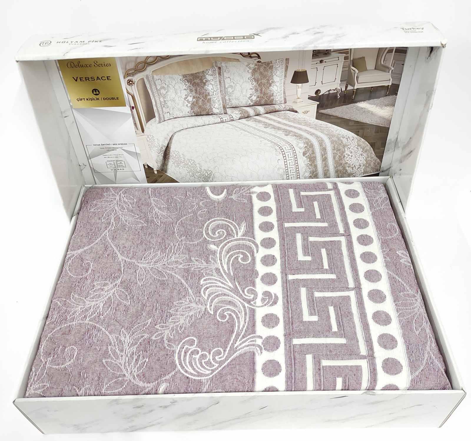 Покривало My Bed Жакард 240x260 з наволочками Versace Powder (CN6183)