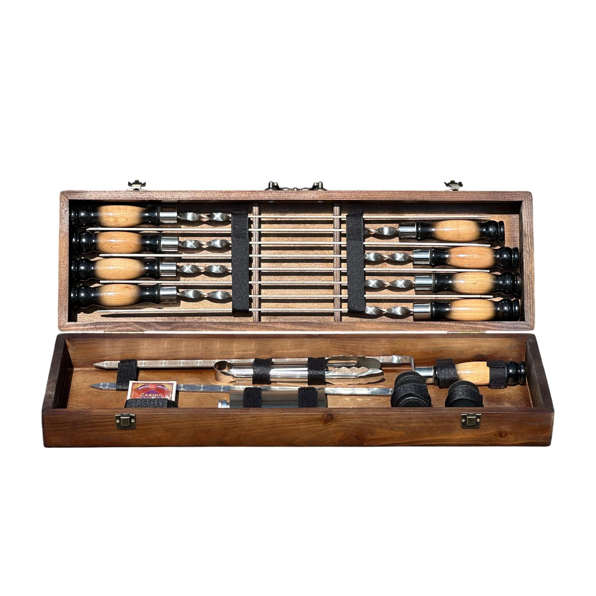 Подарочный набор шампуров в кейсе Mzavod Казак с дубовыми ручками и щипцами для барбекю 20 предметов Темное дерево(147-17-1190310000810)