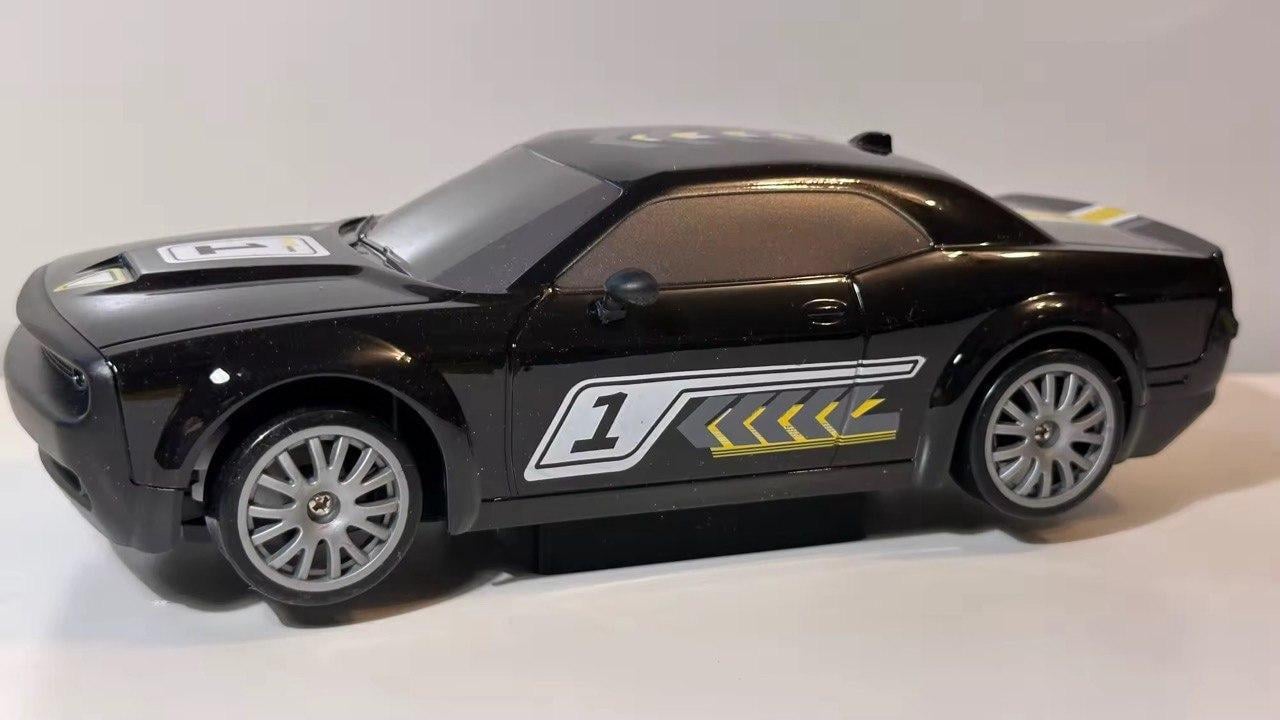 Машинка для дрифту на радіокеруванні повнопривідна KF27 1:20 із LED-підсвічуванням Black (b74-6mm-wpj) - фото 2 Машинка для дрифту на радіокеруванні повнопривідна KF27 1:20 із LED-підсвічуванням Black (b74-6mm-wpj) - фото 2