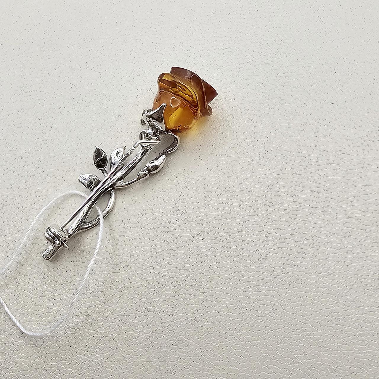 Брошка серебряная с янтарем Роза 3,74 г (3000796795)