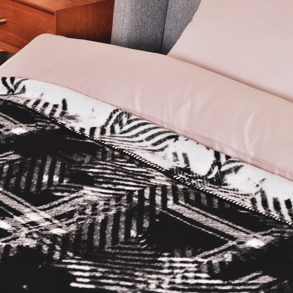 Плед покривало бавовняне Kassandra 150x220 см Чорний - фото 7 Плед покривало бавовняне Kassandra 150x220 см Чорний - фото 7