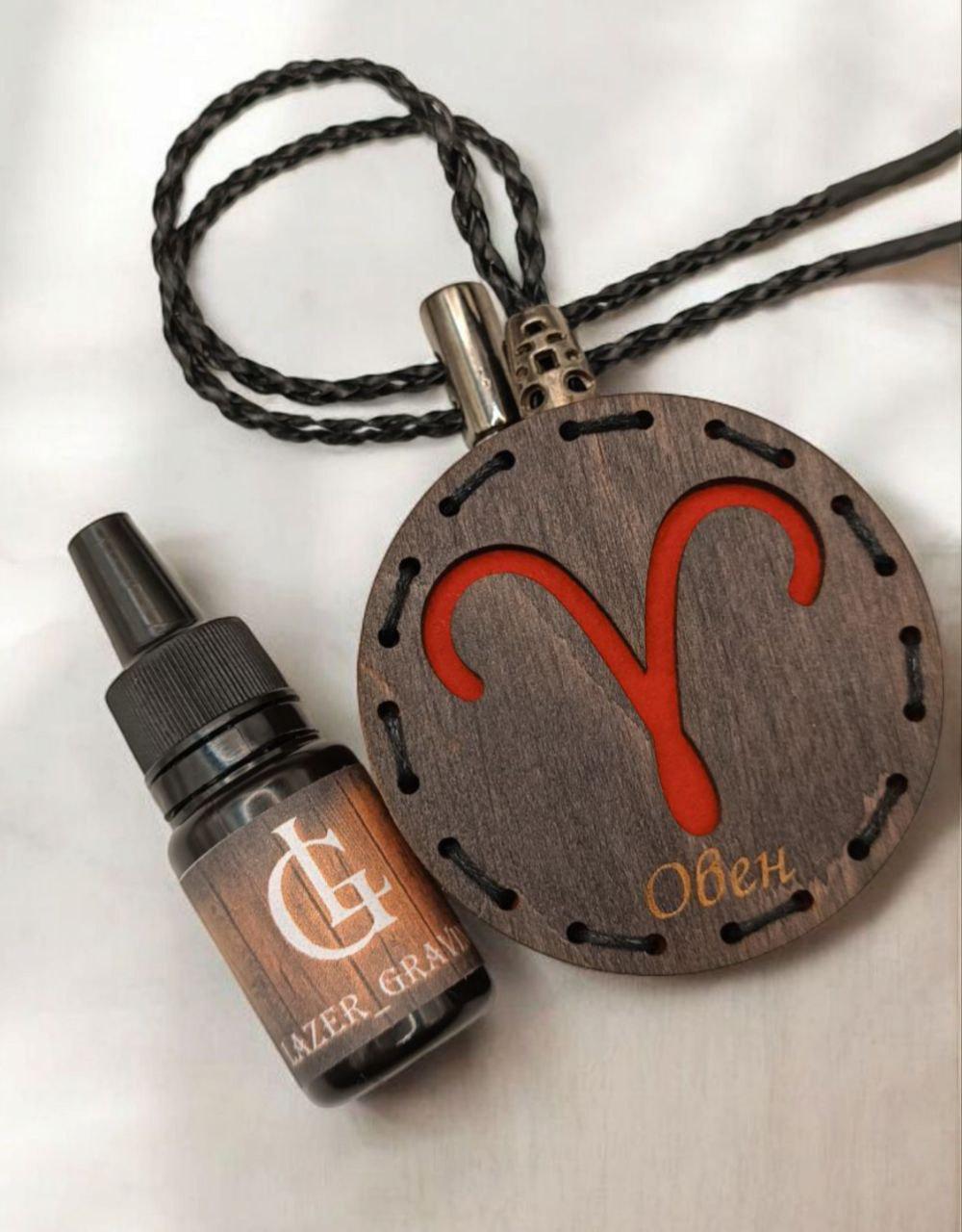 Ароматизатор для авто со знаком зодиака Овен из дерева/войлока и аромапарфюм 10 мл (87) - фото 3 Ароматизатор для авто со знаком зодиака Овен из дерева/войлока и аромапарфюм 10 мл (87) - фото 3