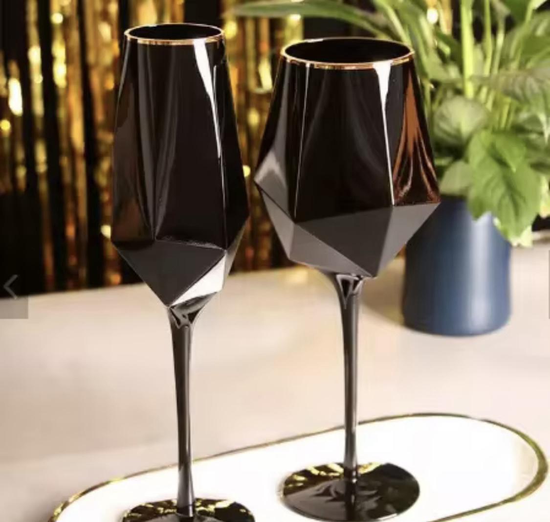 Бокал стеклянный для игристых напитков Сальвадор 600 мл Черный (90808) - фото 2 Бокал стеклянный для игристых напитков Сальвадор 600 мл Черный (90808) - фото 2