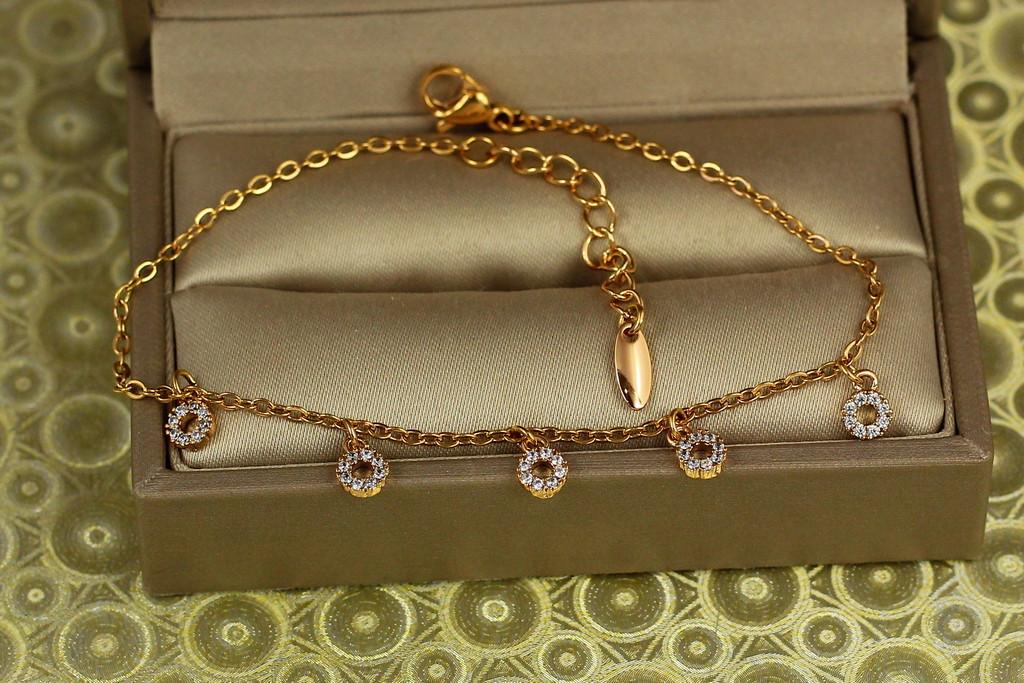 Браслет Xuping Jewelry с подвесками пять баранок 17 см удлинитель 3 см Золотистый (2312381297)