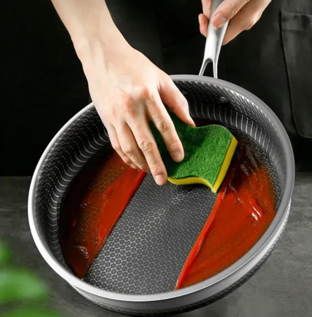 Сковорода с крышкой Edenberg EB-13056 из нержавеющей стали и трехслойным антипригарным покрытием 20x4,5 см (EB-13056) - фото 6 Сковорода с крышкой Edenberg EB-13056 из нержавеющей стали и трехслойным антипригарным покрытием 20x4,5 см (EB-13056) - фото 6