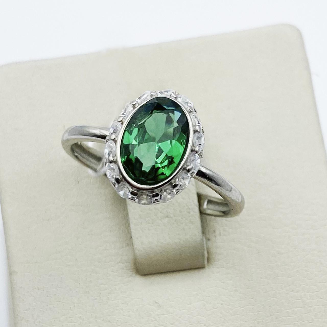 Кольцо серебряное с зеленым кварцем р. 17,5 2,46 г (1898227878)