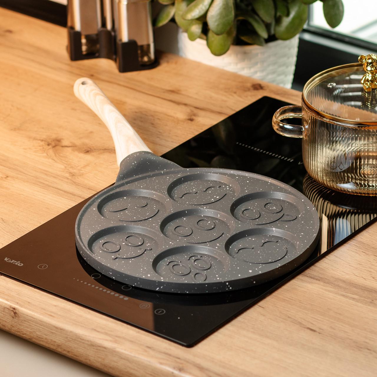 Сковорода для панкейків Смайл Ø 26,5 см на 7 секцій Сірий - фото 6 Сковорода для панкейків Смайл Ø 26,5 см на 7 секцій Сірий - фото 6