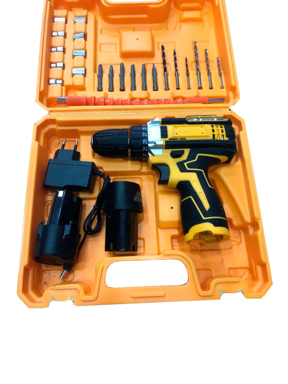 Шуруповерт с двумя аккумуляторами и набором инструментов в кейсе 12V (F500-M1)
