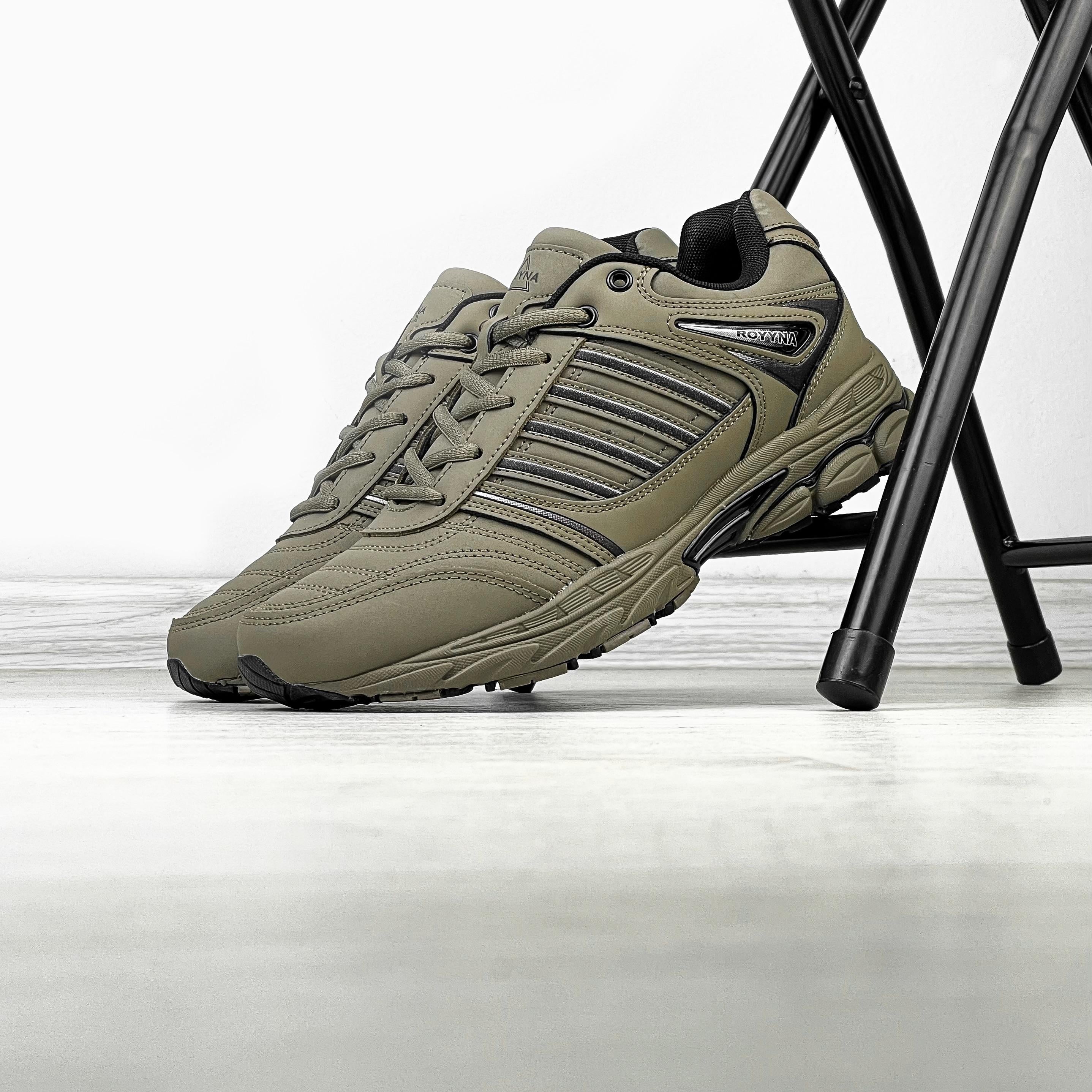 Кроссовки мужские Royyna р. 41 Коричневый (c064T)