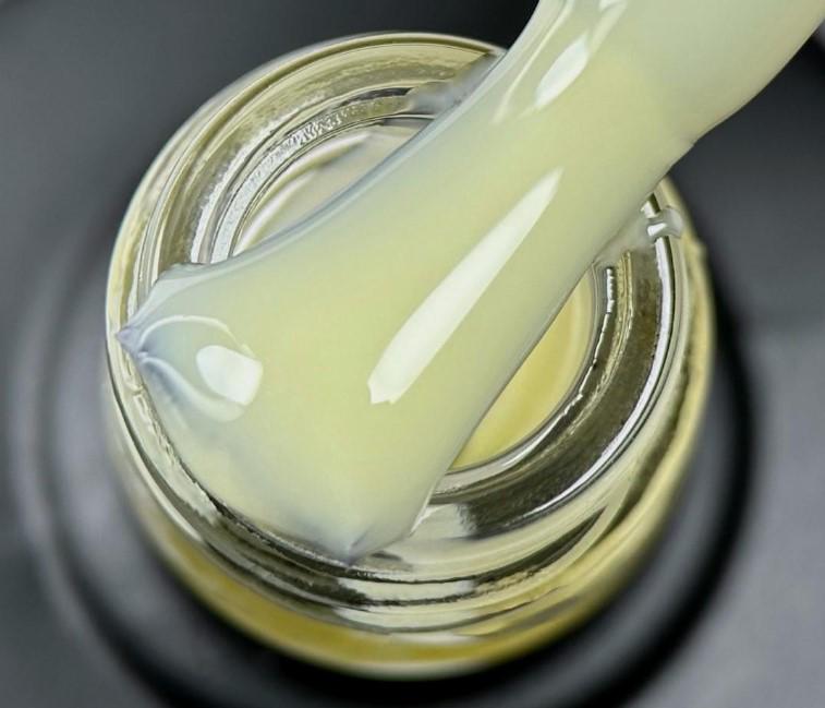 База цветная для гель-лака Saga Professional Color Base №05 9 мл