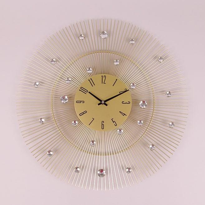 Часы металлические с стразами Flora D-50 см (38186)