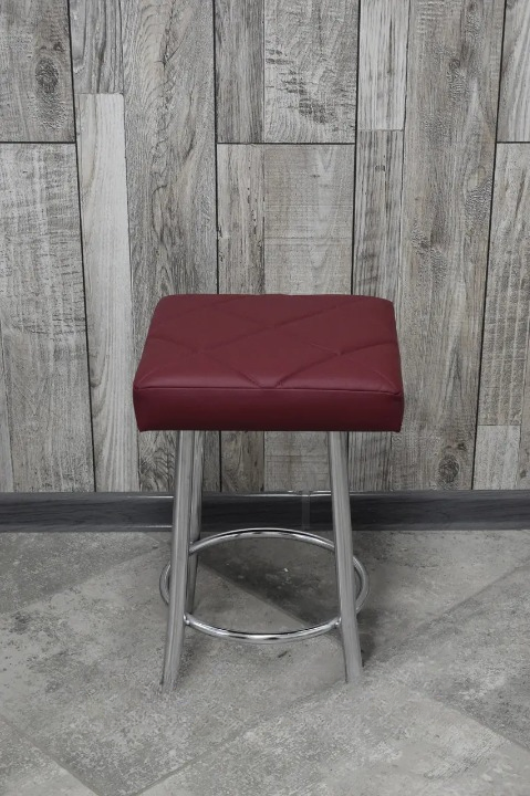 Табурет кухонний Tutty Ромб в хром-каркасі 30х30х45 см Бордовий (28374661)