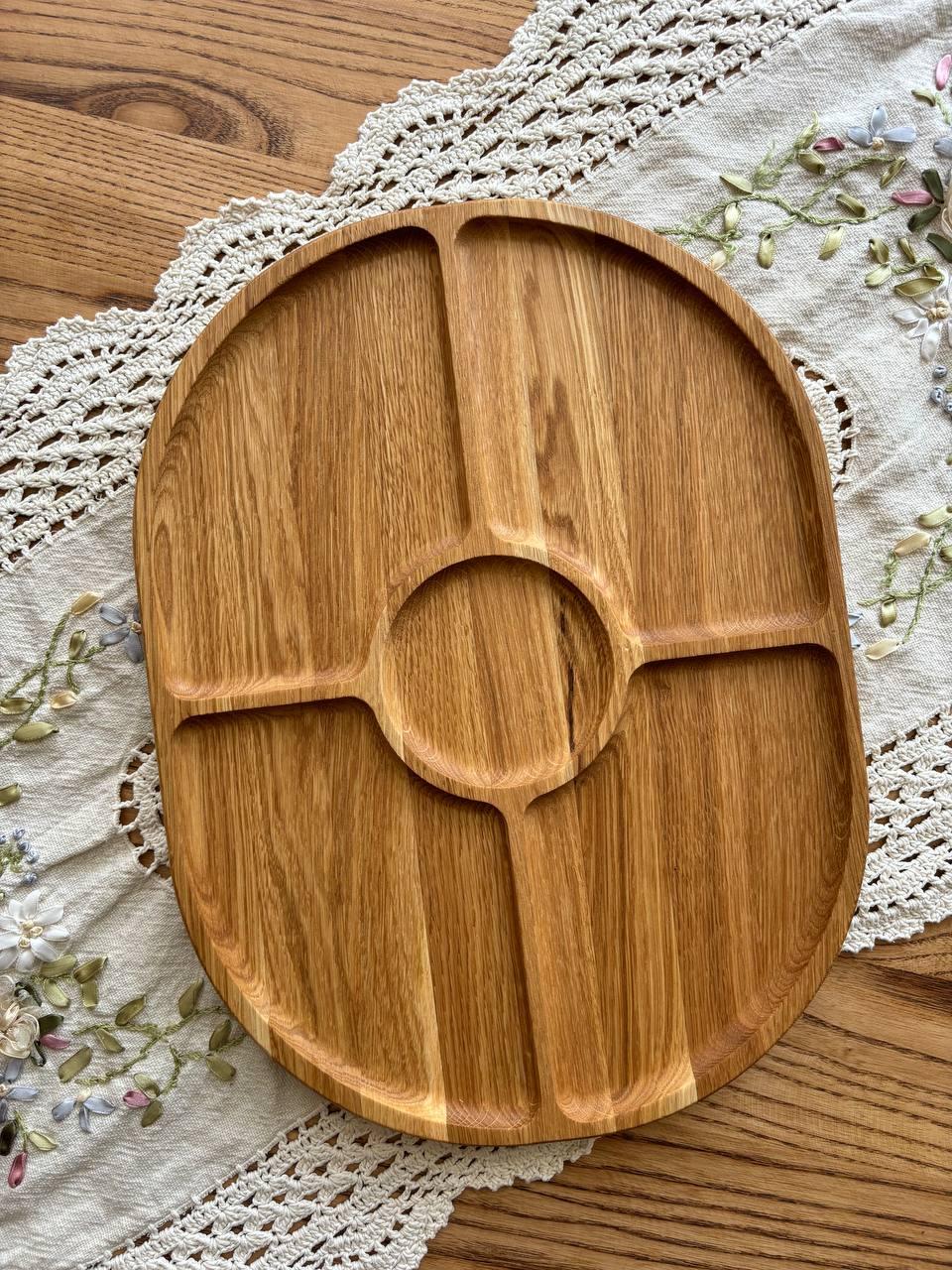 Менажница дубовая 5 секции 30x40 см (2269164158) - фото 2 Менажница дубовая 5 секции 30x40 см (2269164158) - фото 2