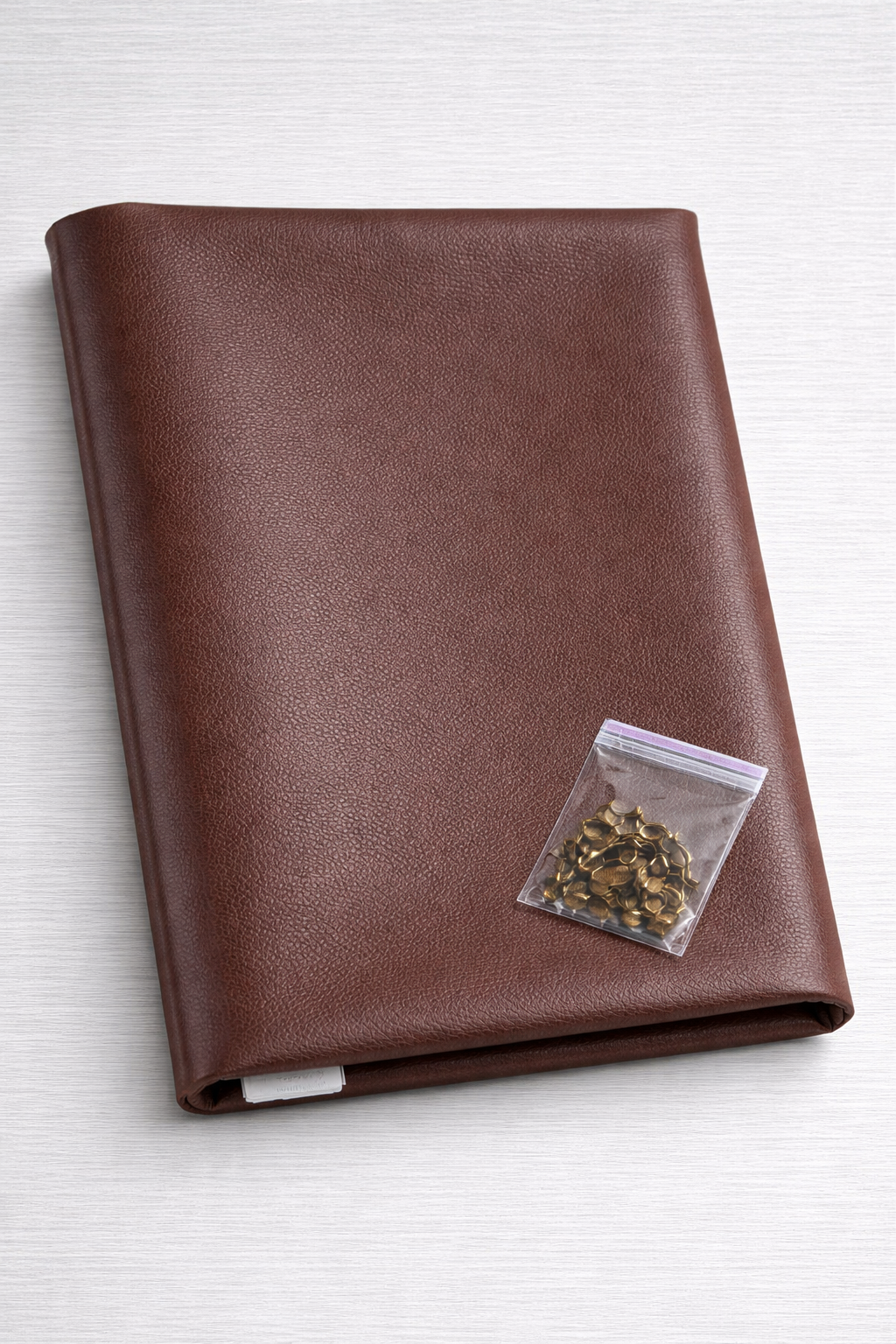 Комплект для обивки дверей POLIMERPLAST кожвинил гладкий/с утеплителем и декоративными гвоздями Каштановый (2148)