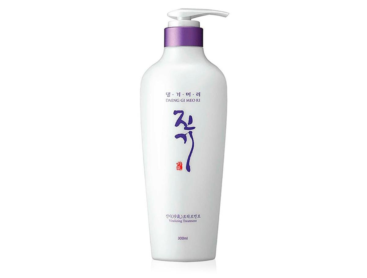 Кондиціонер що регенерує Daeng Gi Meo Ri Vitalizing Treatment 300 мл