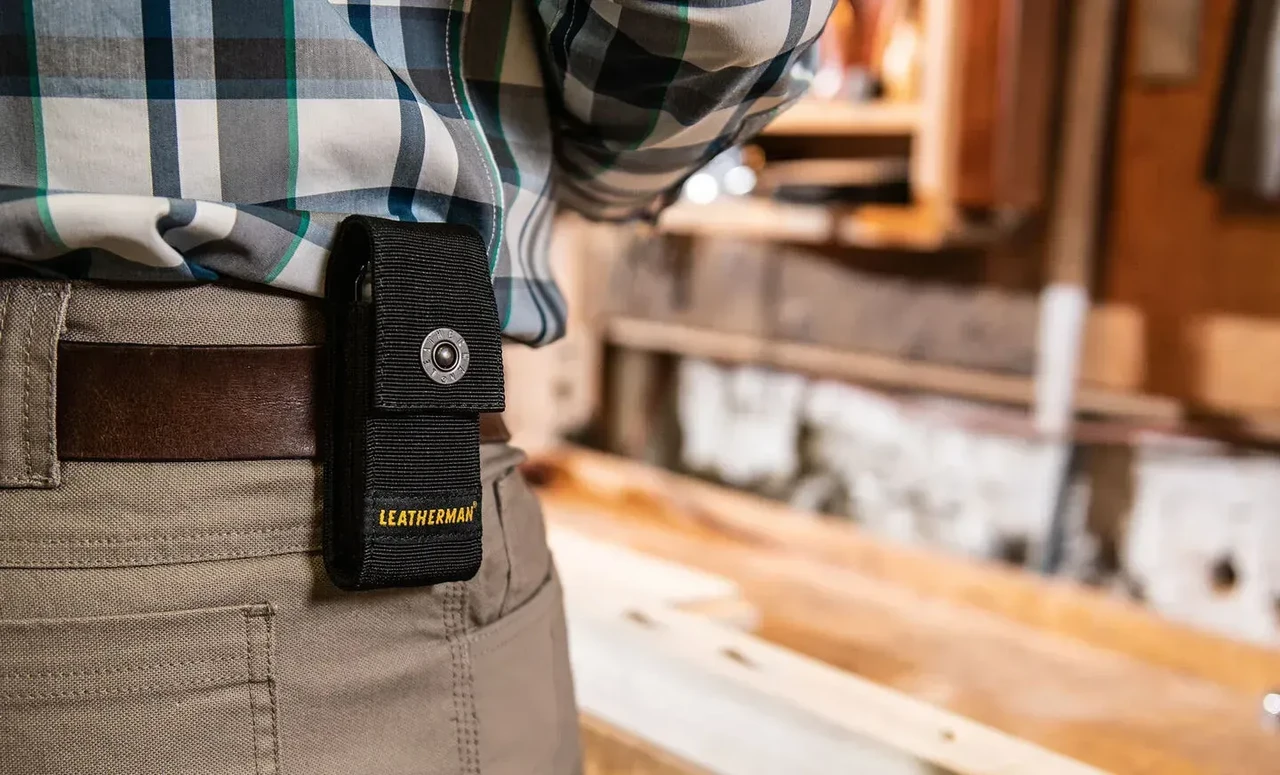 Чохол Leatherman Medium 4.25 нейлон Чорний (4008299) - фото 8 Чохол Leatherman Medium 4.25 нейлон Чорний (4008299) - фото 8