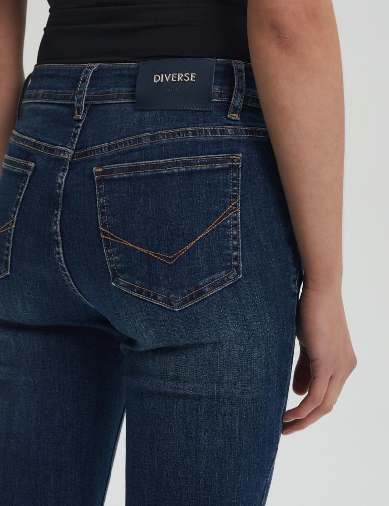 Джинси жіночі Diverse FELINO III р. 34 Темно-блакитний (5902598954756) - фото 4 Джинси жіночі Diverse FELINO III р. 34 Темно-блакитний (5902598954756) - фото 4