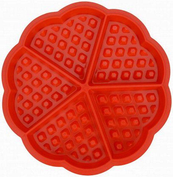 Форма для выпечки вафель Wellamart Сердце (49380002) Форма для выпечки вафель Wellamart Сердце (49380002)