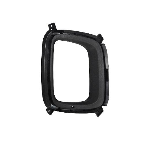 Решетка бампера AVTM Kia Sorento 13-15 правая с отверстием под противотуманки (4033 914)