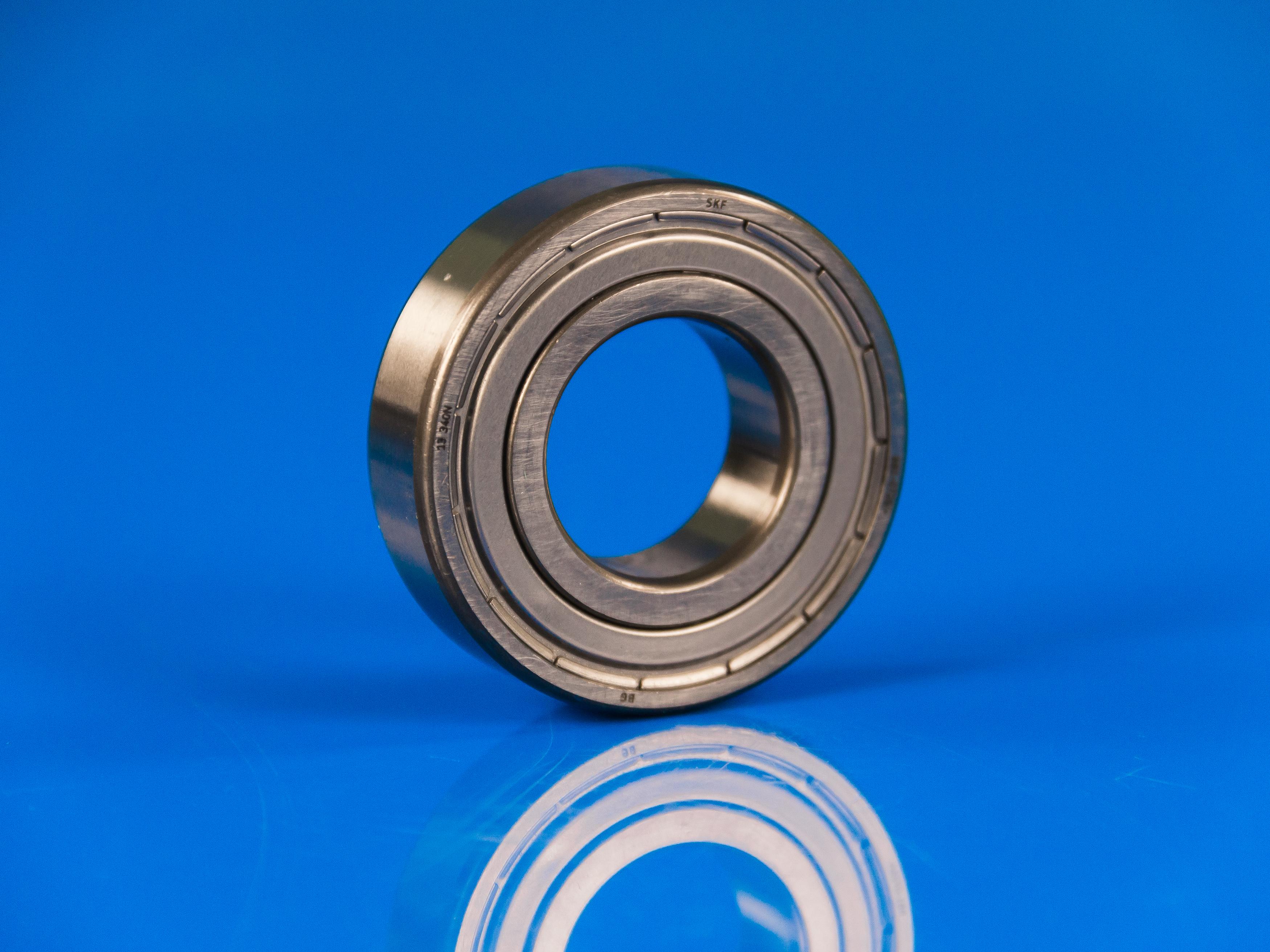 Підшипник SKF 205 zz