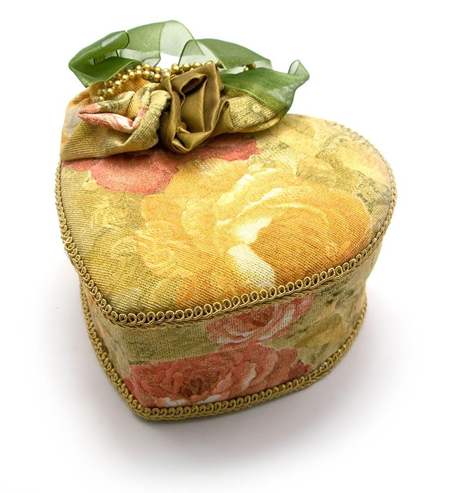 Шкатулка из ткани Сердце 14х13х10,5 см