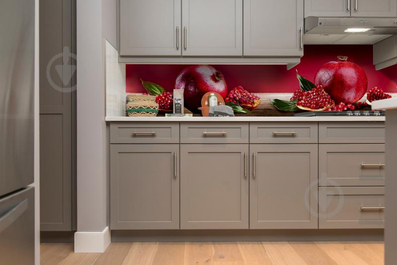 Скинали на кухню Zatarga «Спелый гранат 02» 600х2500 мм виниловая 3Д наклейка кухонный фартук самоклеящаяся Z180334