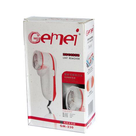 Машинка для удаления и стрижки катышек от сети Gemei GM-230 с насадкой Белый - фото 3 Машинка для удаления и стрижки катышек от сети Gemei GM-230 с насадкой Белый - фото 3