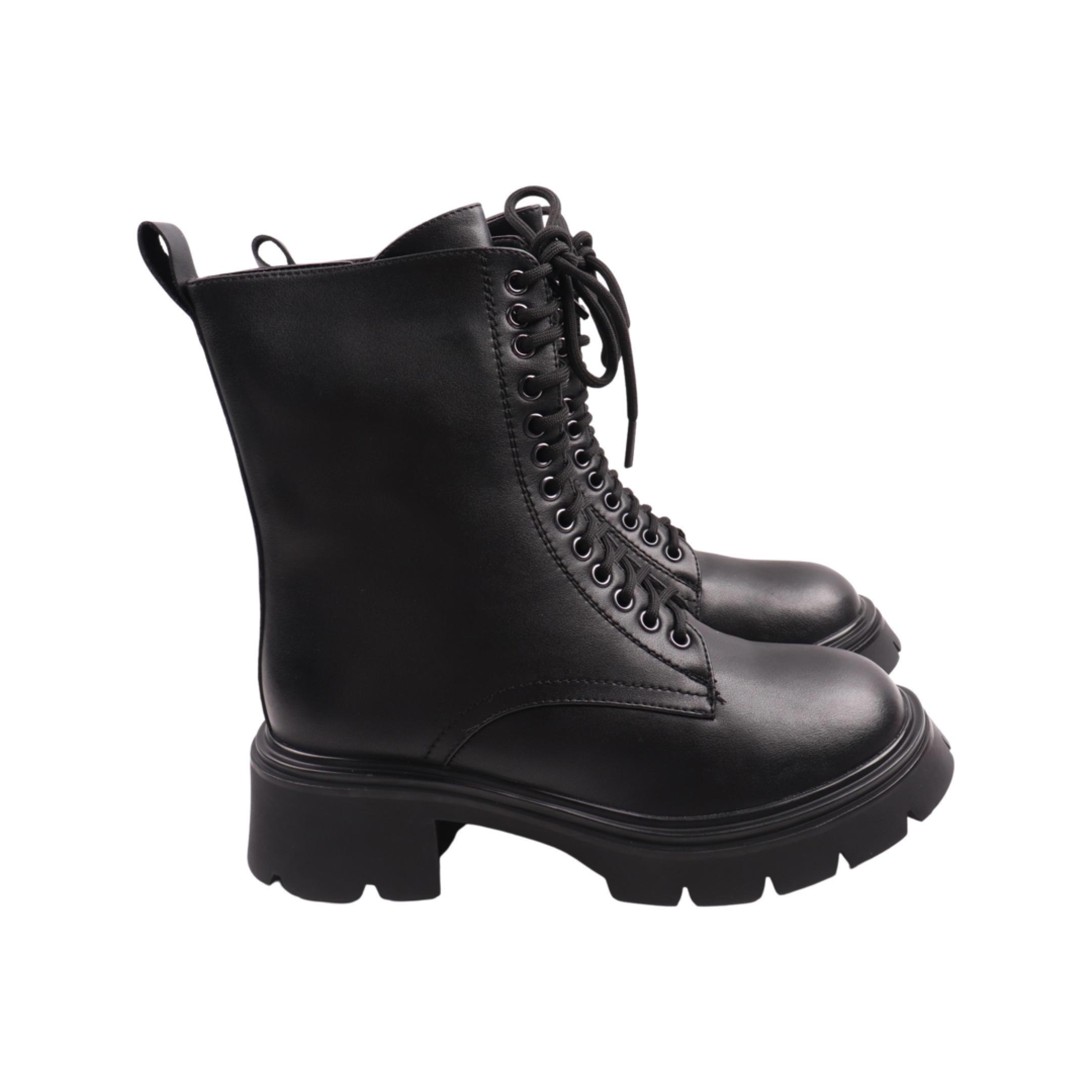 Ботинки женские Nina Mosconni из кожи р. 38 Черный (57-23ZHC)