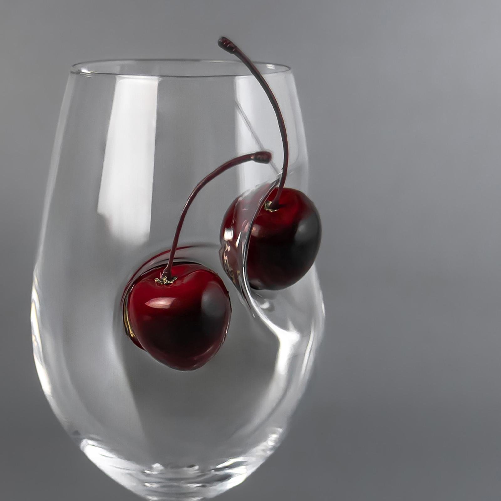 Бокал для вина VSKLO с вишней 350 мл (19483210) - фото 2 Бокал для вина VSKLO с вишней 350 мл (19483210) - фото 2