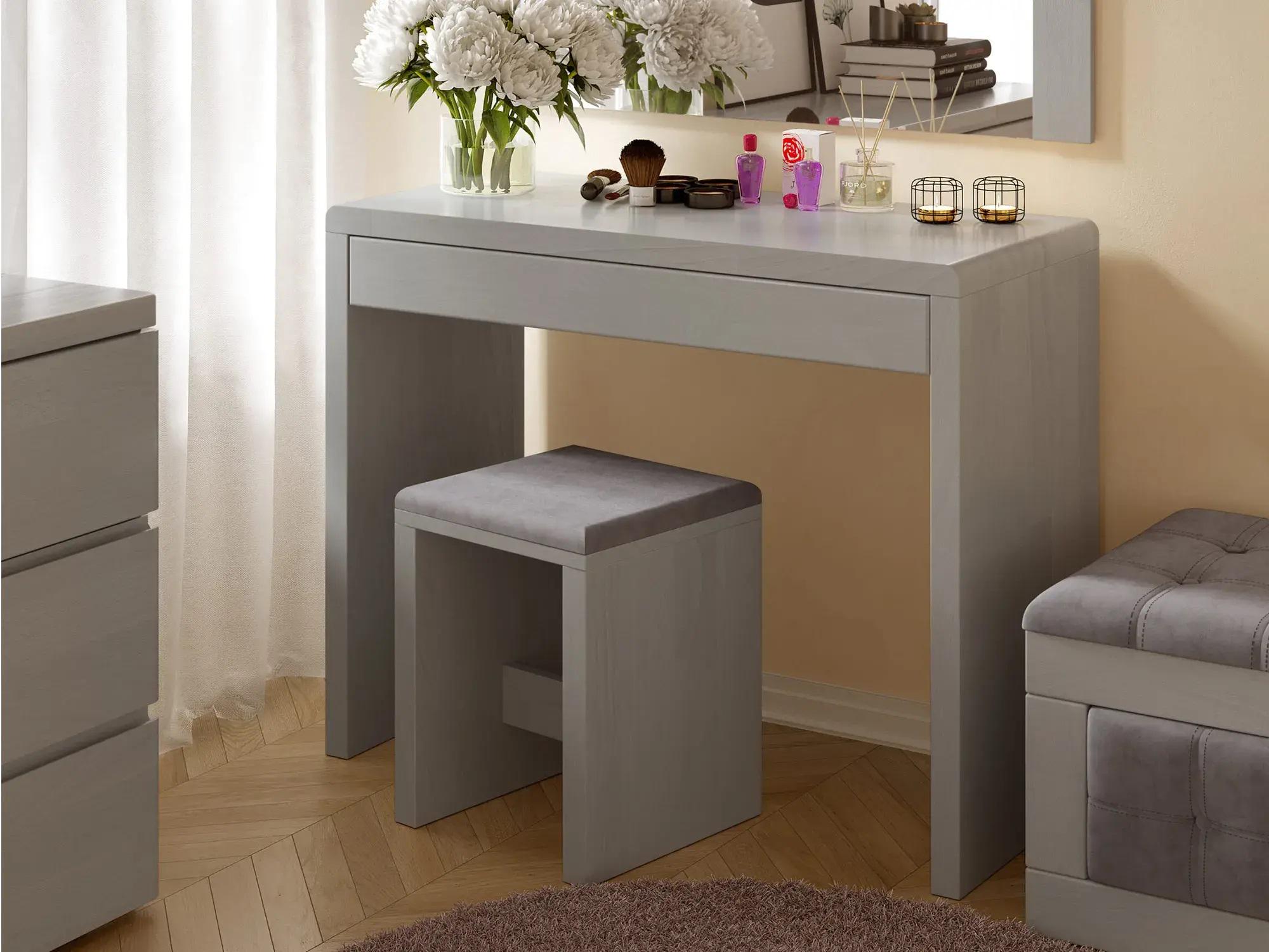 Стіл туалетний Arbor Drev Регіна з пуфом з натурального дерева бук Сірий (51710)