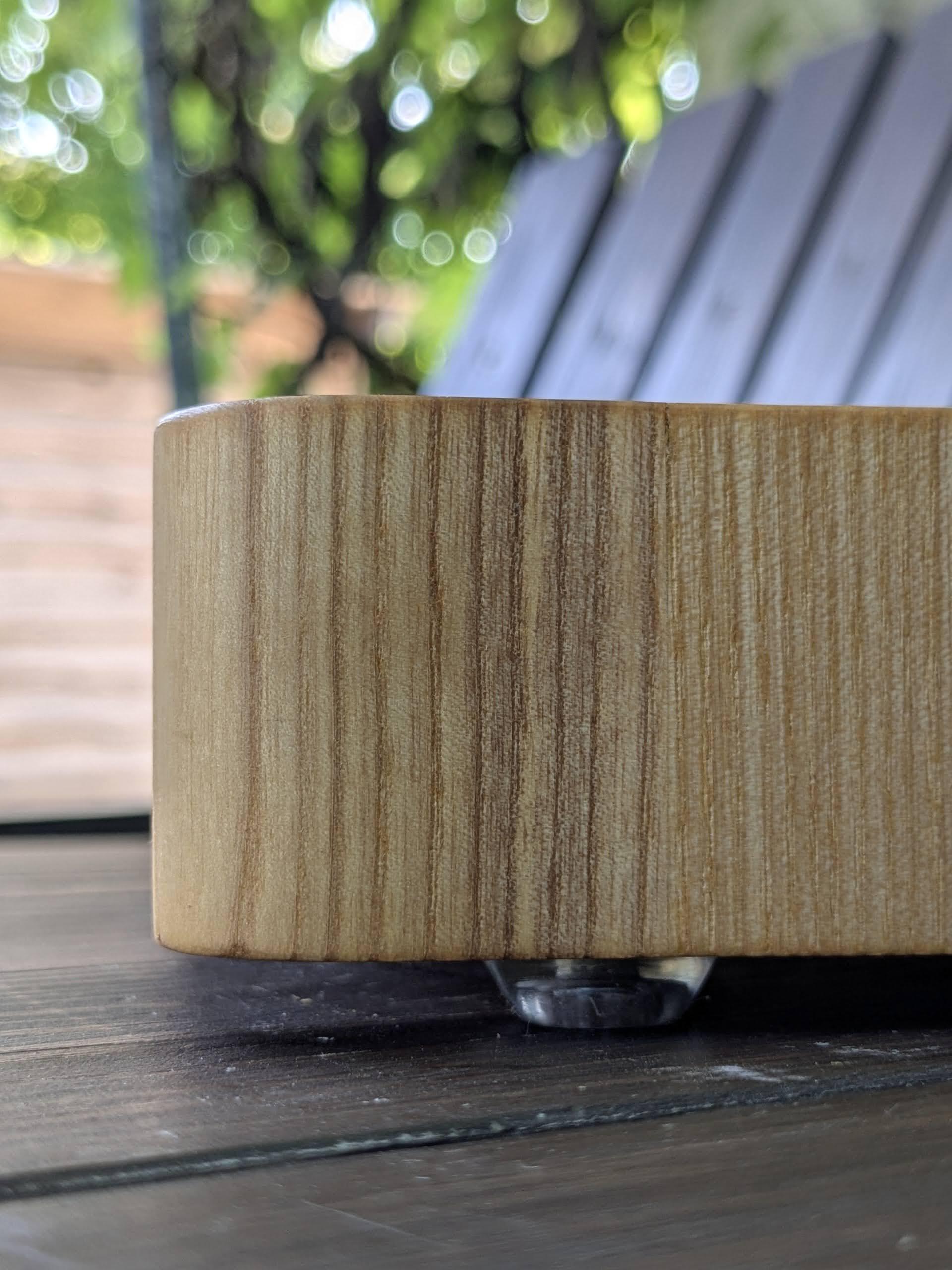 Дошка кухонна торцева для нарізання з гастроємністю з бічними ручками та силіконовими ніжками 400х300х60 мм (BR-002) - фото 6 Дошка кухонна торцева для нарізання з гастроємністю з бічними ручками та силіконовими ніжками 400х300х60 мм (BR-002) - фото 6