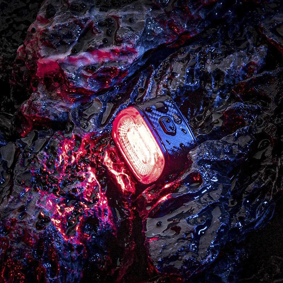 Фонарь-стоп задний на велосипед умный ROCKBROS Q4 Черный (RB-Q4-4745) - фото 2 Фонарь-стоп задний на велосипед умный ROCKBROS Q4 Черный (RB-Q4-4745) - фото 2