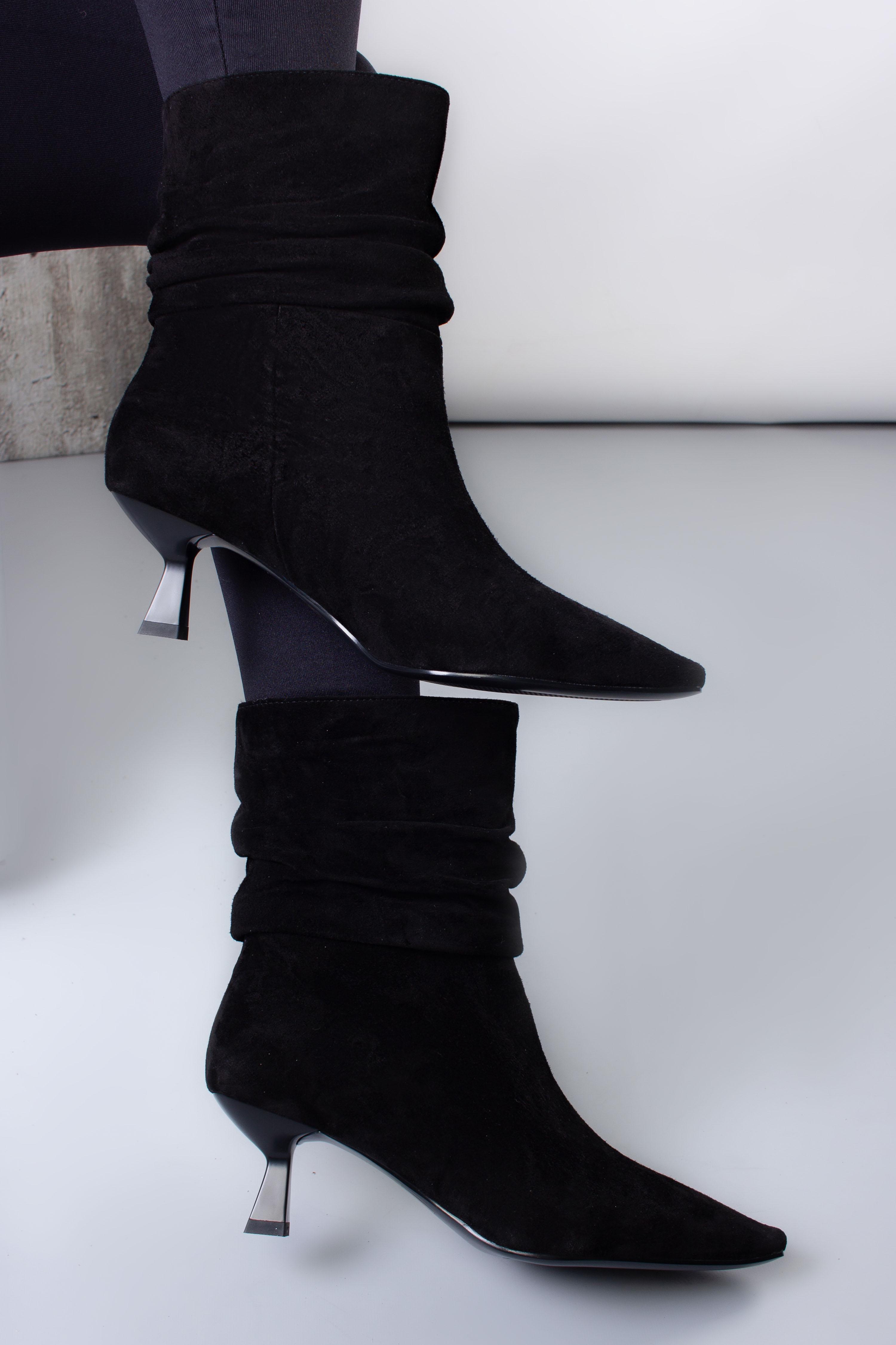 Ботинки женские Where Uwear K522-602-1 346571 натуральная замша р. 41 Черный (346571_41)