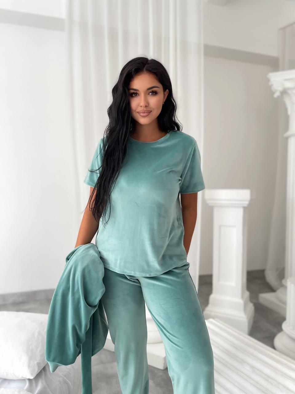 Пижама женская велюровая 1545а тройка р. 42/44 Бирюзовый (20866418) - фото 8 Пижама женская велюровая 1545а тройка р. 42/44 Бирюзовый (20866418) - фото 8