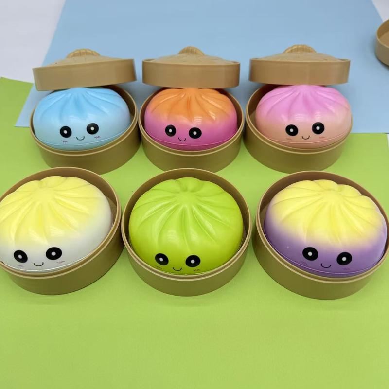 Іграшка антистрес для дітей Dumpling Сквіш пельмень Веселка 8 см в асортименті 1 шт. (арт EPC15887M) Іграшка антистрес для дітей Dumpling Сквіш пельмень Веселка 8 см в асортименті 1 шт. (арт EPC15887M)