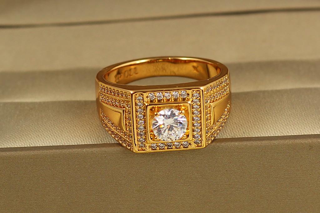 Кольцо Xuping Jewelry Цезарь р. 13 Золотистый