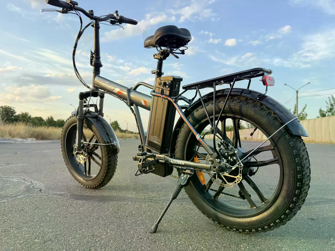 Электровелосипед Crosser COMP 350W 12Ah Серый с оранжевым - фото 3 Электровелосипед Crosser COMP 350W 12Ah Серый с оранжевым - фото 3