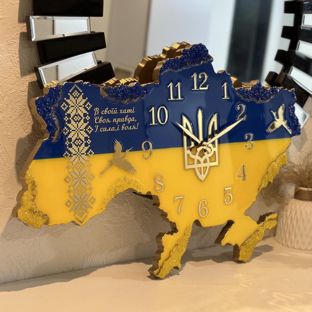Часы настенные из эпоксидной смолы Карта Украины 50x34 см