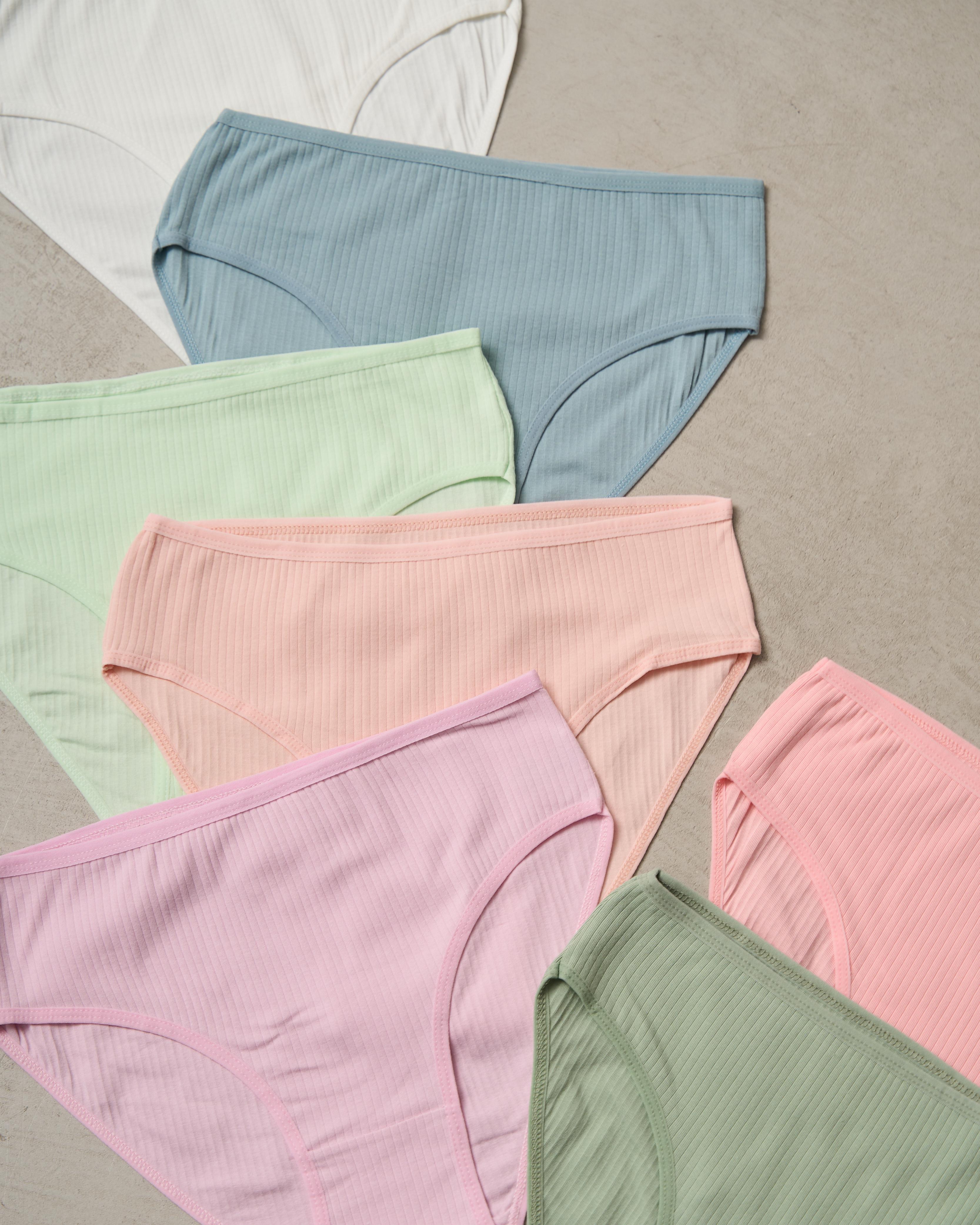 Набор трусиков женских неделек батал в рубчик 7 шт. 4XL (724156) - фото 2