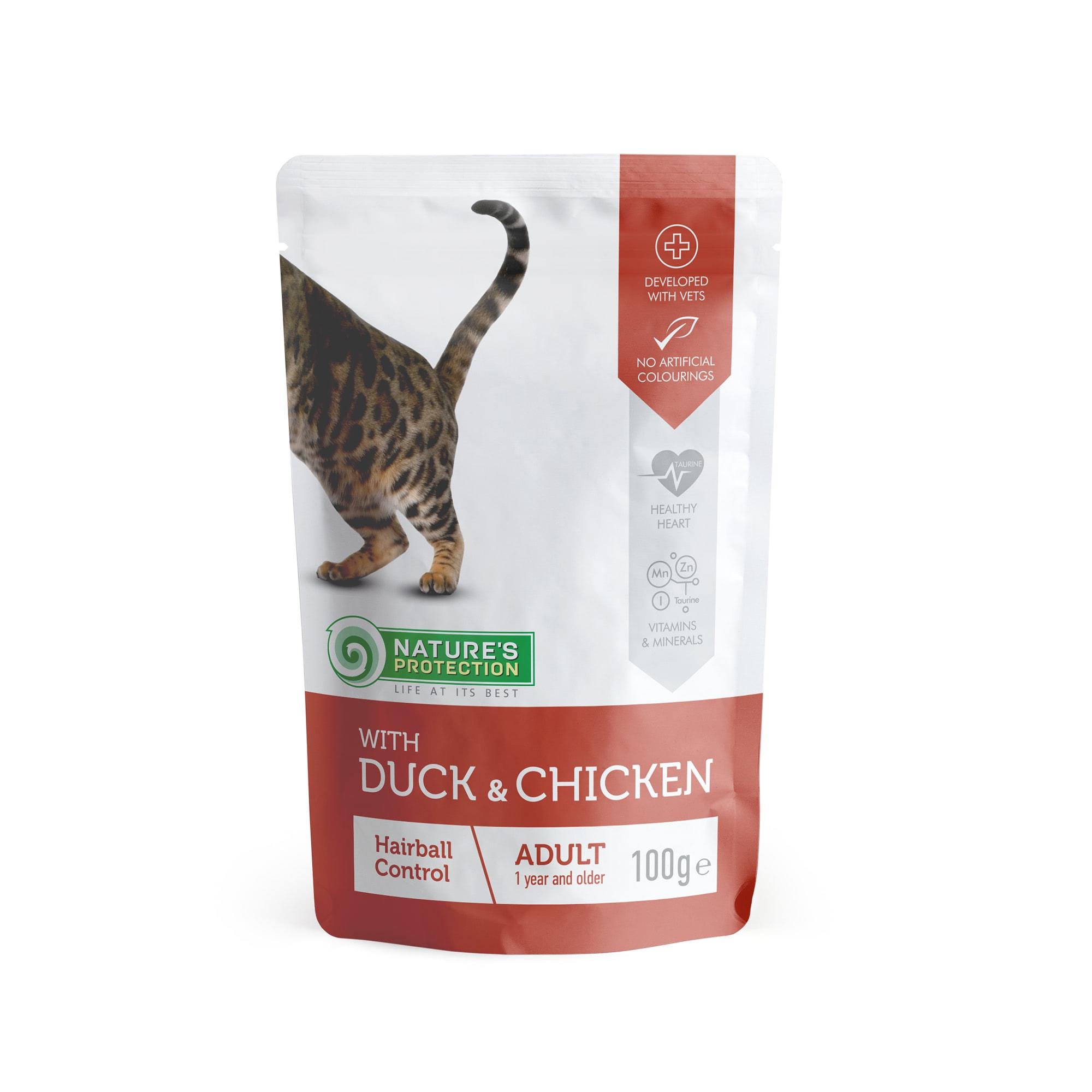 Корм вологий Nature's Protection Hairball для дорослих котів з качкою і куркою 100 г (KIK45690)