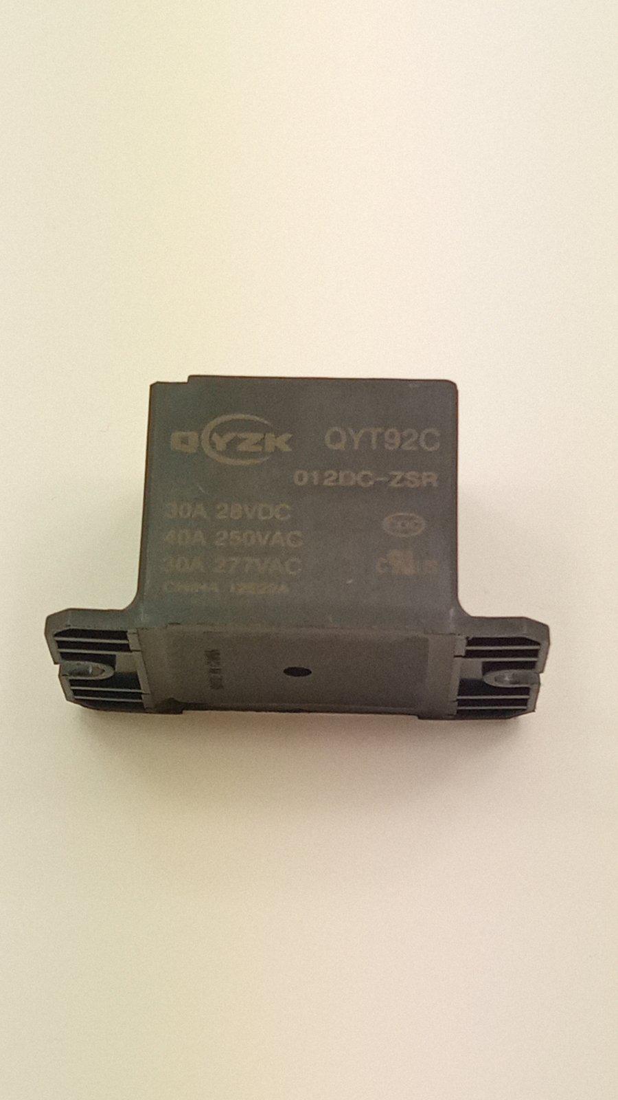 Реле QYT92C-12DC-ZSR 12VDC 40A 1C coil (30537)