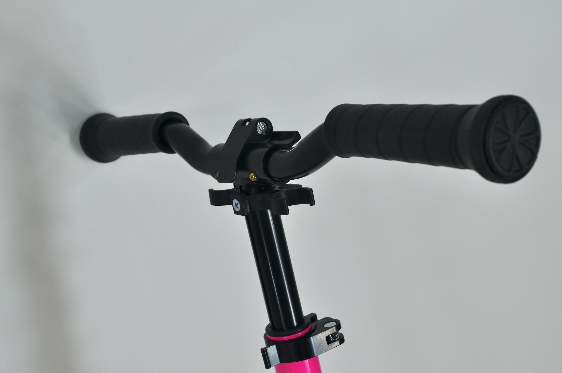 Самокат Maraton Comfort двоколісний з підногою і ременем Рожевий - фото 9 Самокат Maraton Comfort двоколісний з підногою і ременем Рожевий - фото 9