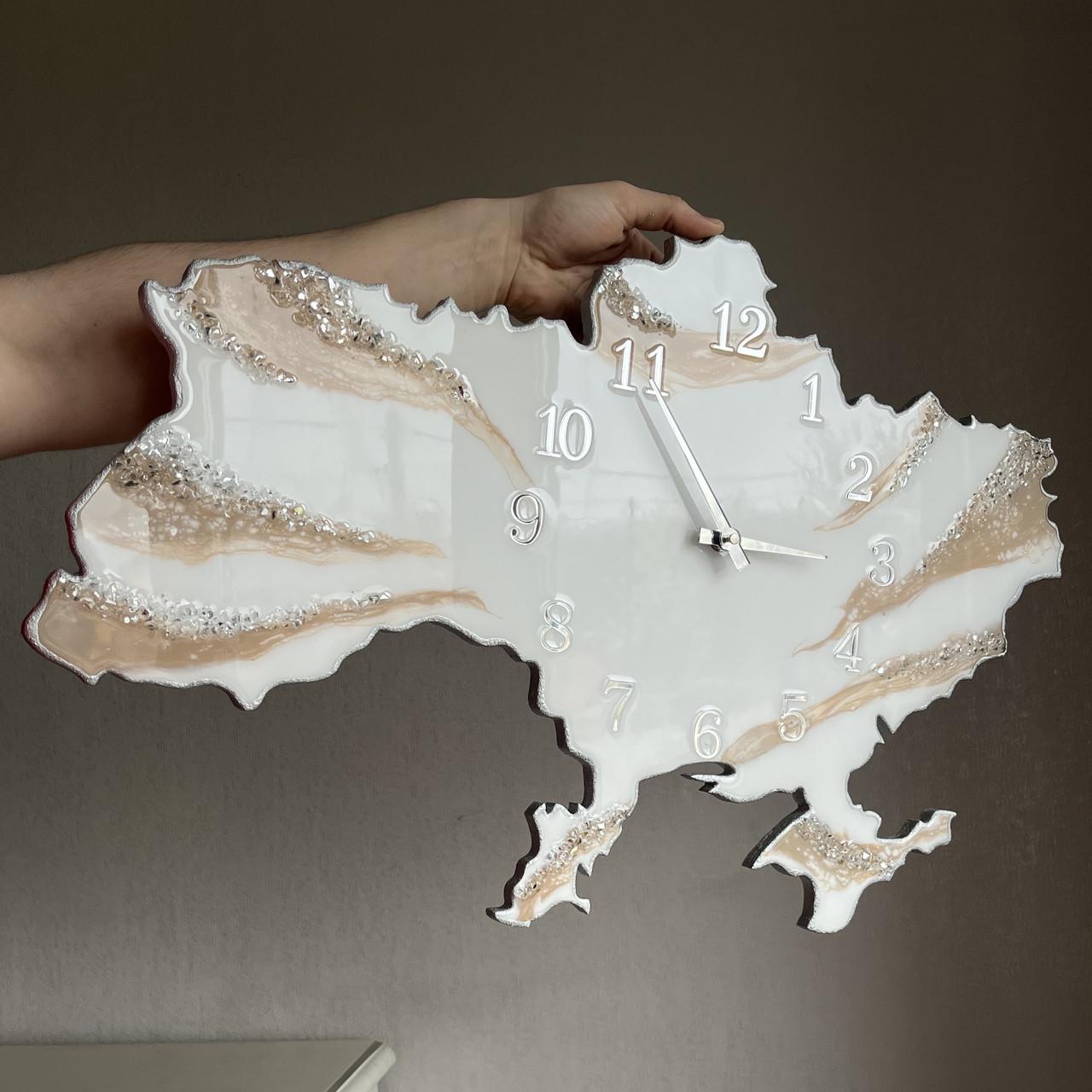 Часы настенные из эпоксидной смолы Карта Украины 60х38 см